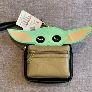 Loungefly Star Wars: The Mandalorian The Child Baby Yoda Wristlet NWT